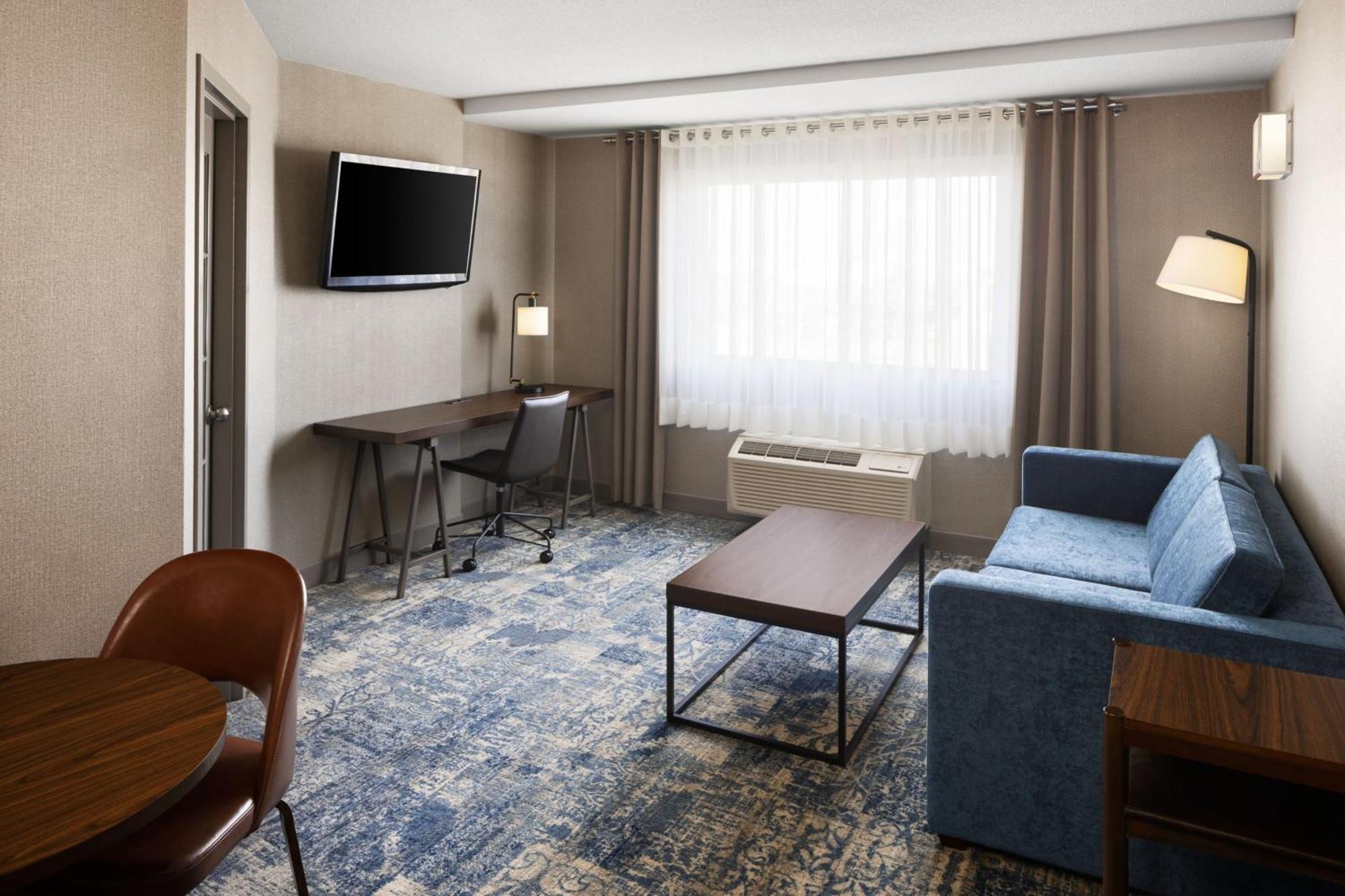 โฟร์ พอยต์ส บาย เชอราตัน เอ็ดมอนตัน เซาธ์ Hotel เอดมันตัน ภายนอก รูปภาพ