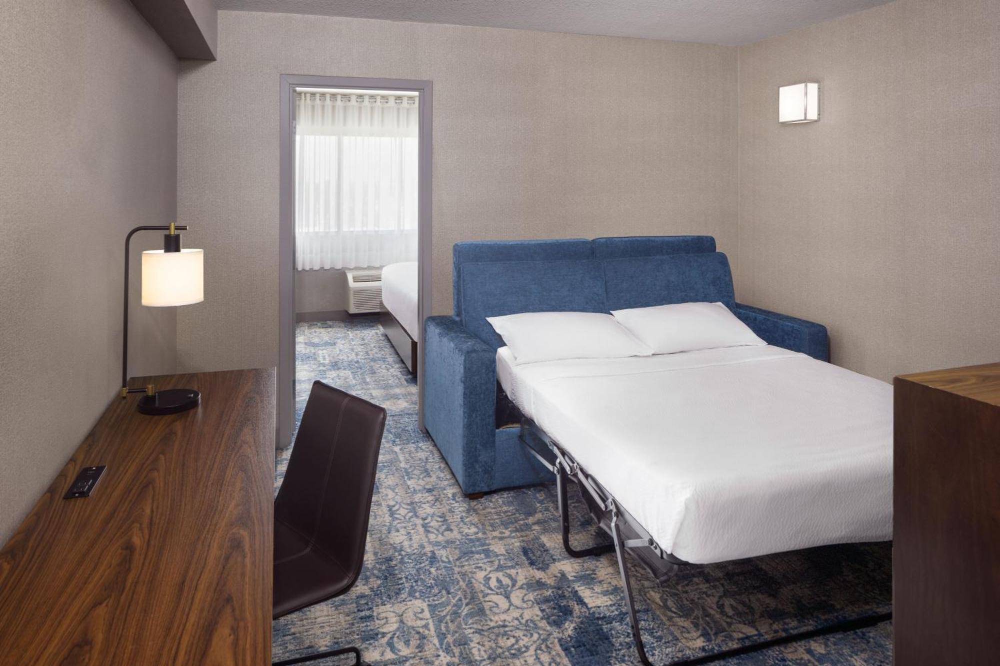 โฟร์ พอยต์ส บาย เชอราตัน เอ็ดมอนตัน เซาธ์ Hotel เอดมันตัน ภายนอก รูปภาพ
